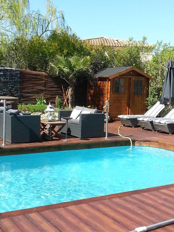 Affittacamere Les D'hotes De La Ferrage La Tour-dʼAigues